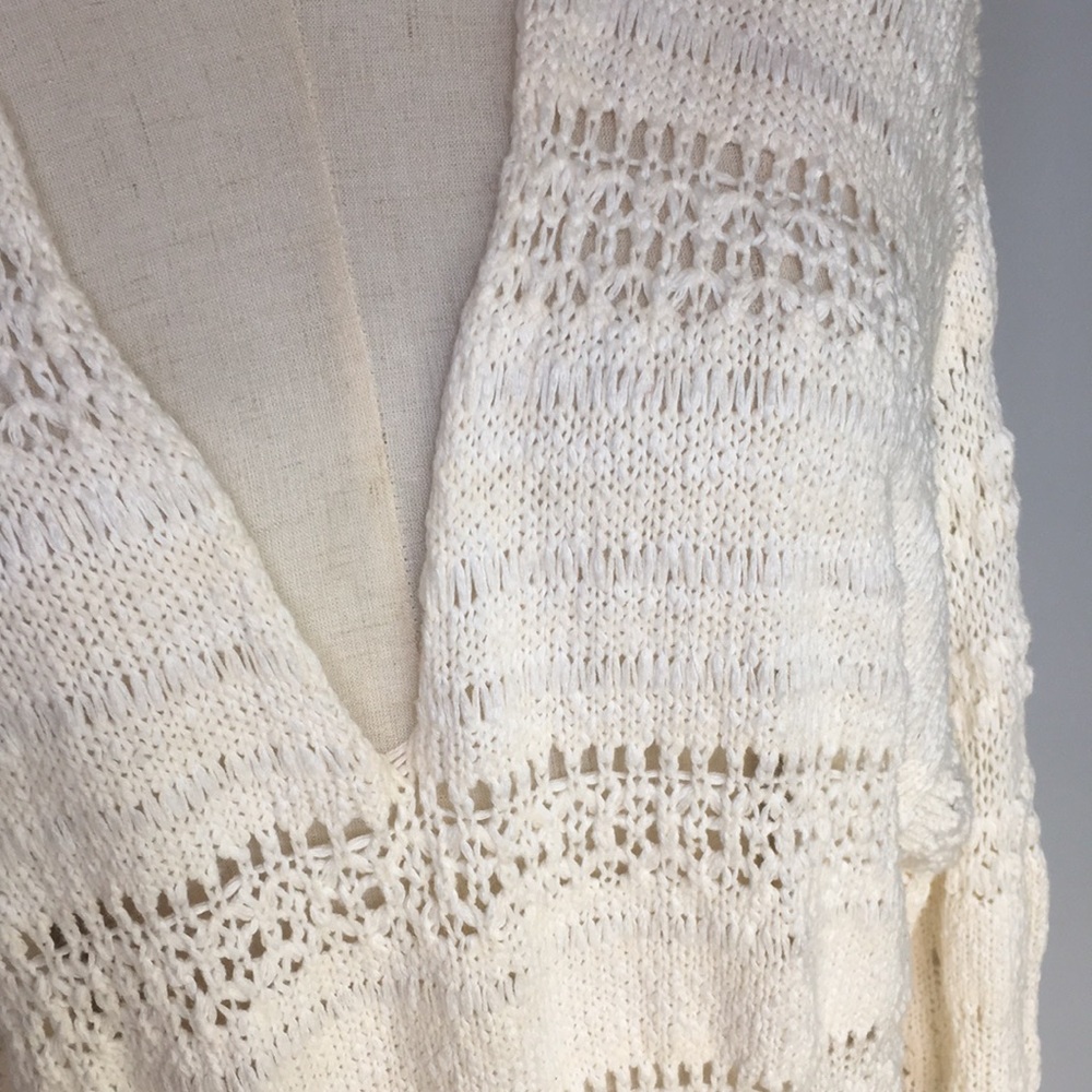 Free People oversize cream colored sweater tunic - Picture 2 of 7